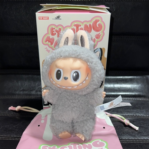 SESAME BEAN ~ EXCITING MACARON ~ AUTHENTIC LABUBU < POPMART - Picture 2 of 6